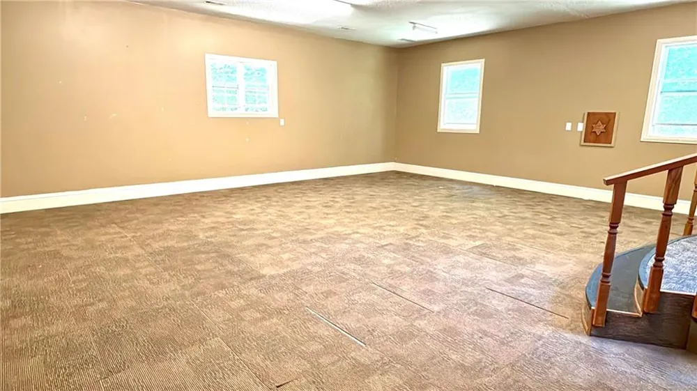 219 Kelvington Way Peachtree City, GA 30269