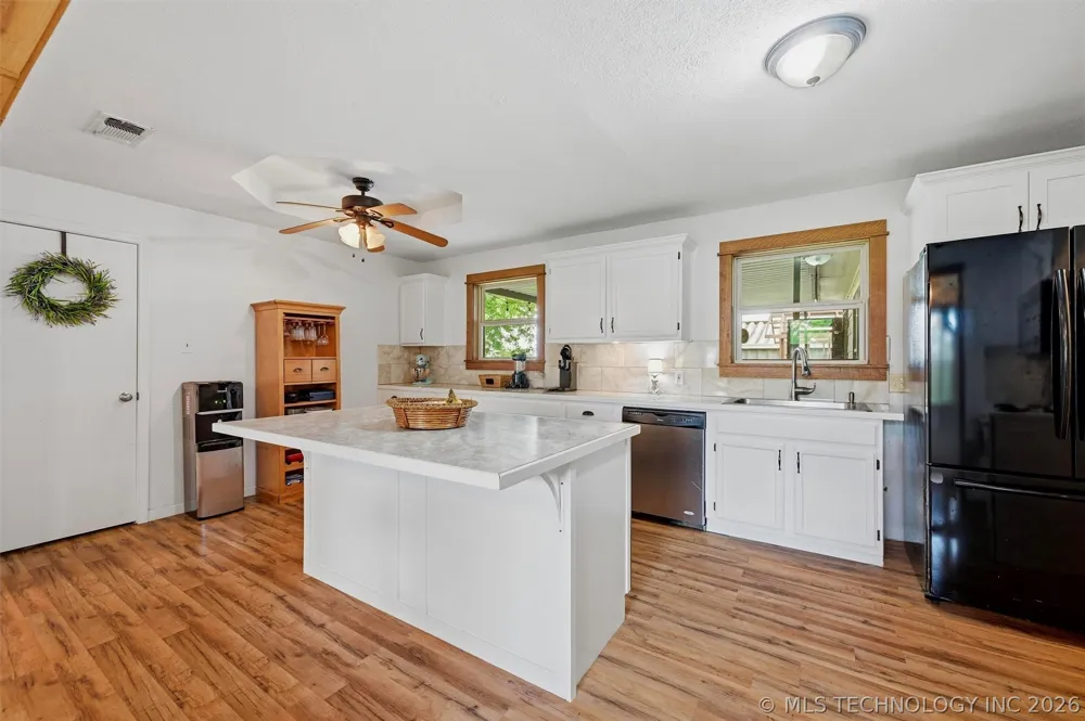 2120 Mason Durant, OK 74701