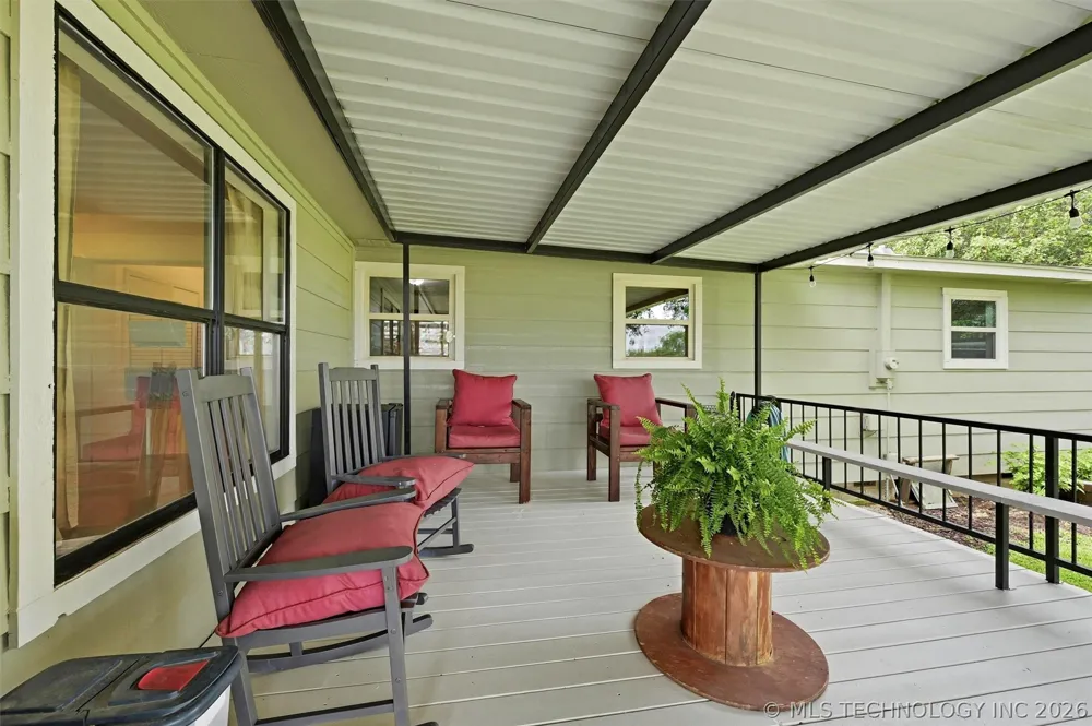 2120 Mason Durant, OK 74701