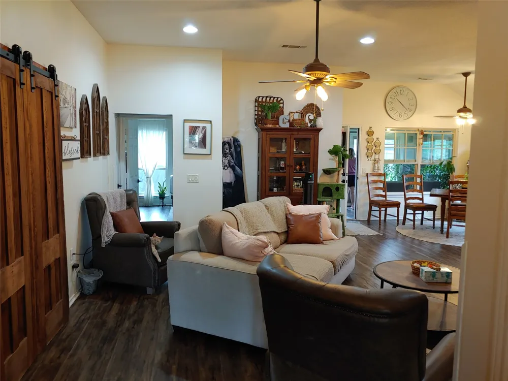836 Airport Road Reno, TX 75462