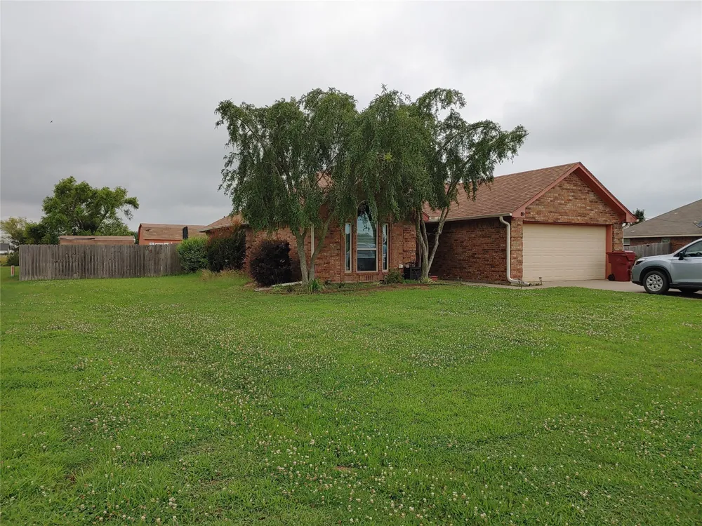 836 Airport Road Reno, TX 75462