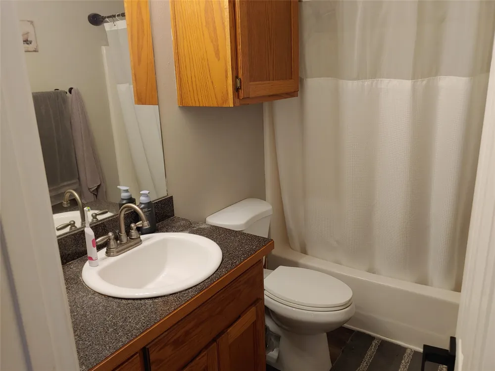 836 Airport Road Reno, TX 75462