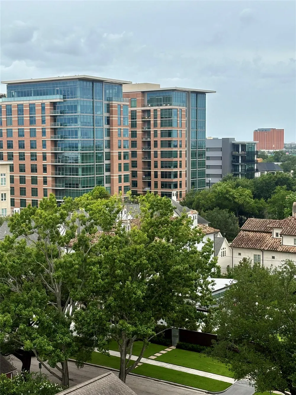2360 S Rice Boulevard #PH1301 Houston, TX 77005