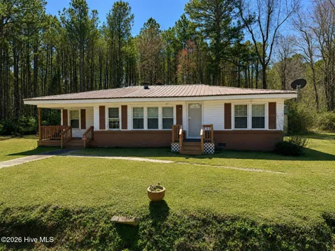 8061 Piney Woods Road