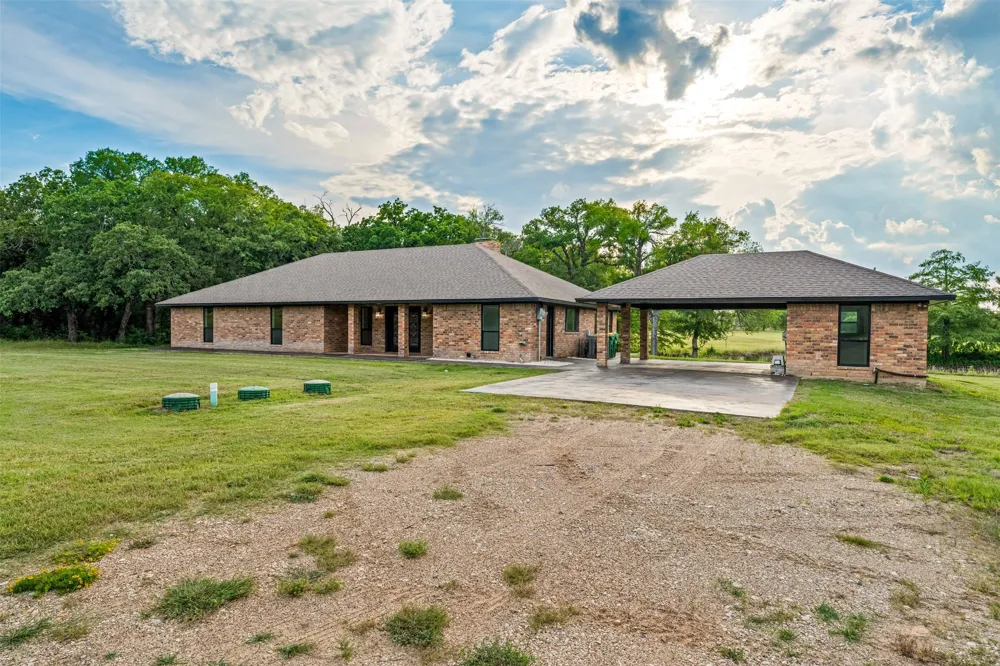 216 Stovall Drive Robinson, TX 76706
