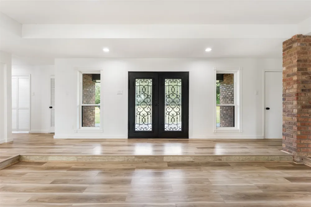 216 Stovall Drive Robinson, TX 76706