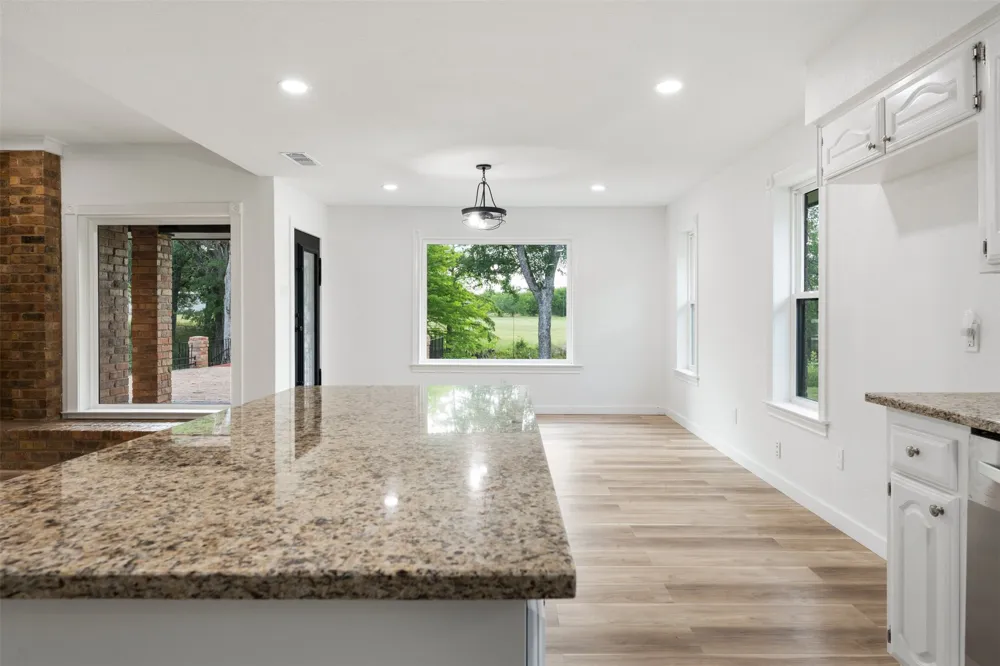 216 Stovall Drive Robinson, TX 76706
