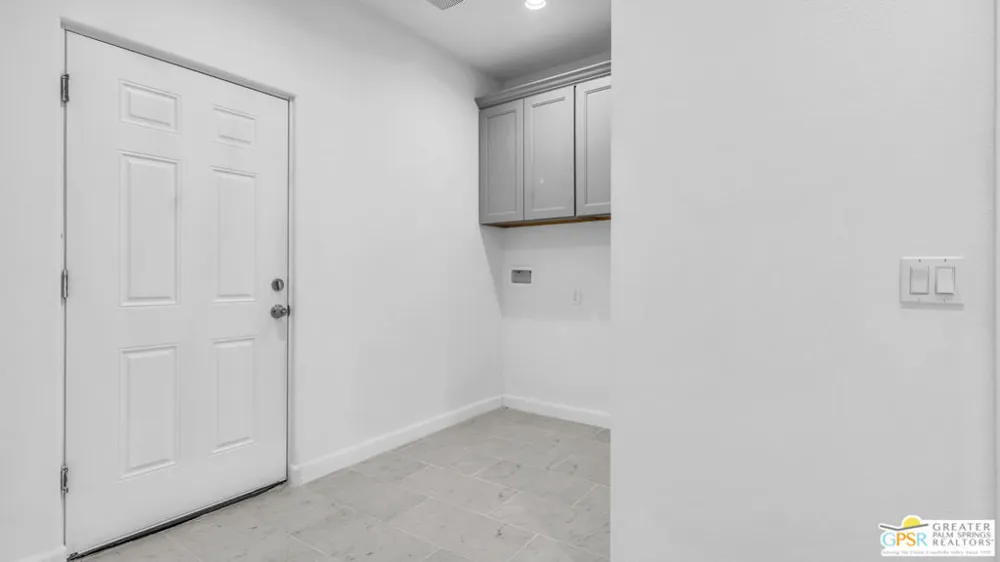 7160 Olympic Road Joshua Tree, CA 92252