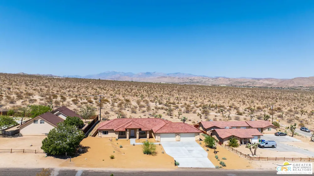 7160 Olympic Road Joshua Tree, CA 92252