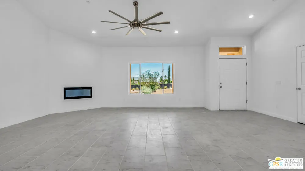 7160 Olympic Road Joshua Tree, CA 92252