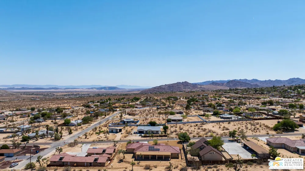 7160 Olympic Road Joshua Tree, CA 92252