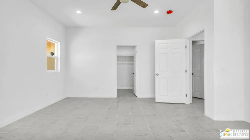 7160 Olympic Road Joshua Tree, CA 92252