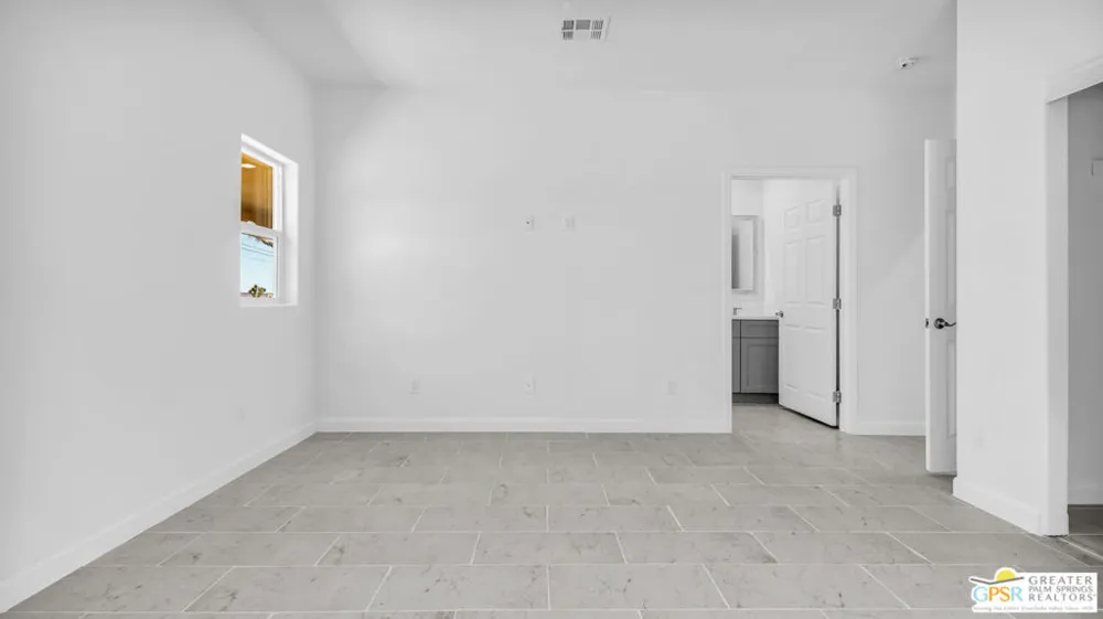 7160 Olympic Road Joshua Tree, CA 92252