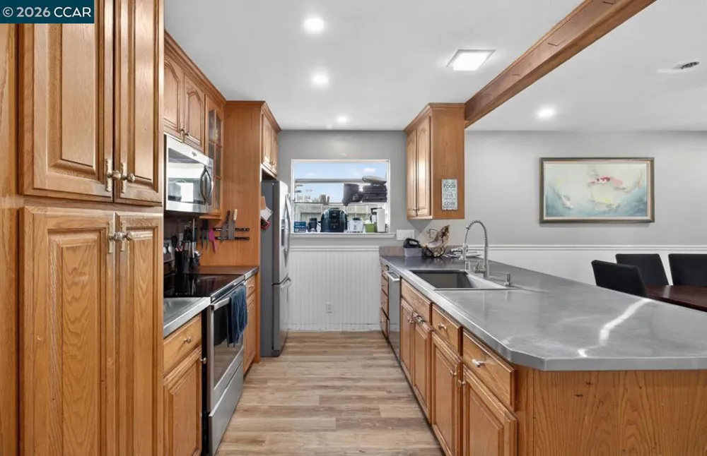 130 Jennifer Ln Vacaville, CA 95687