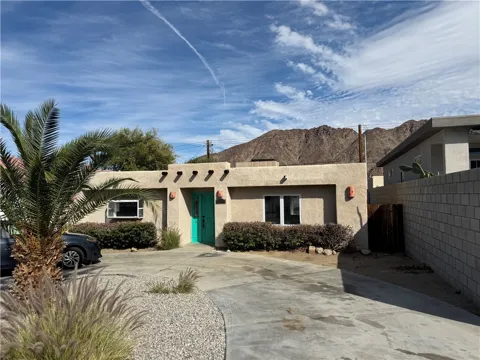 54066 Avenida Velasco