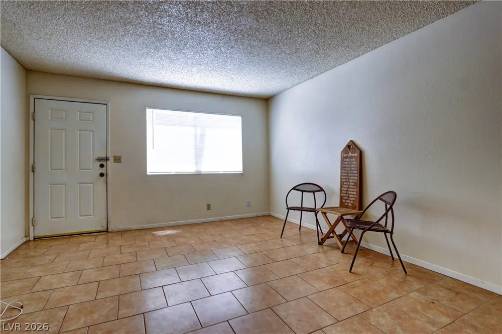 1721 Cordoba Lane Las Vegas, NV 89108