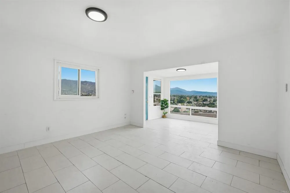 304 Edgerton Drive San Bernardino, CA 92405