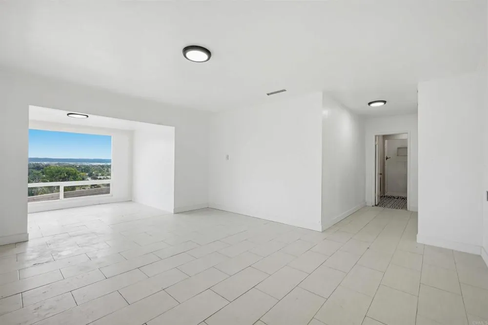 304 Edgerton Drive San Bernardino, CA 92405