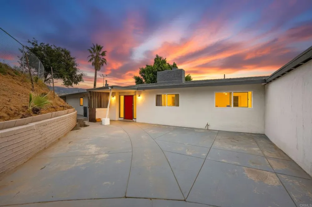 304 Edgerton Drive San Bernardino, CA 92405