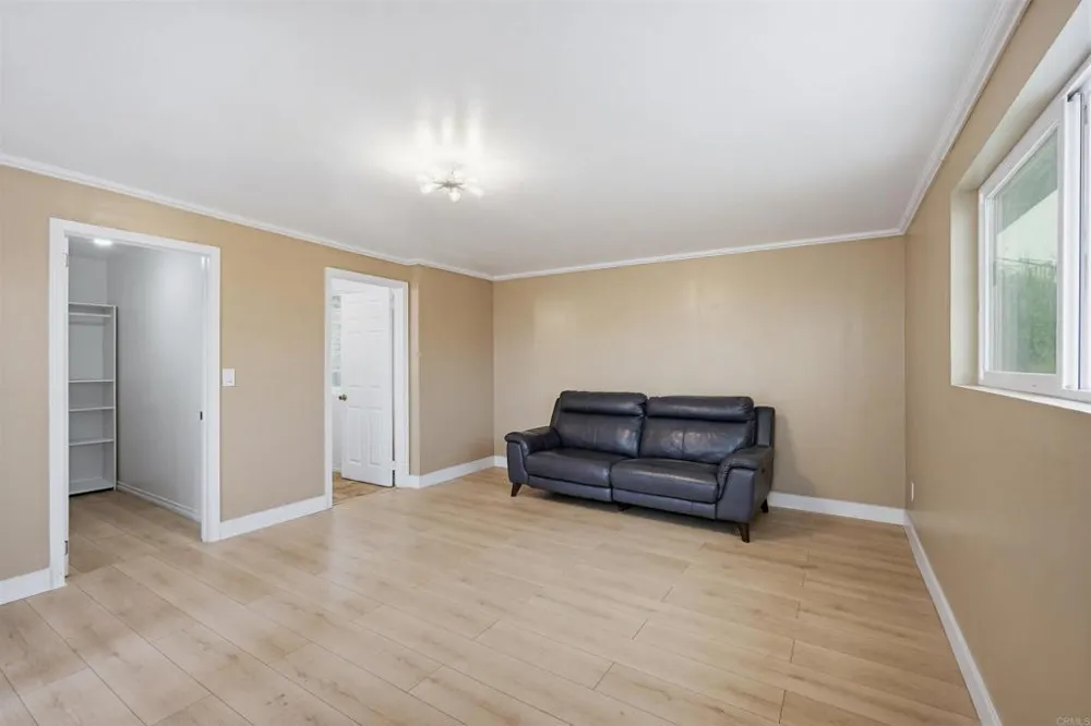 304 Edgerton Drive San Bernardino, CA 92405