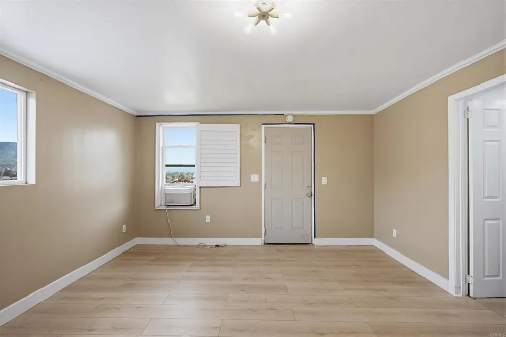 304 Edgerton Drive San Bernardino, CA 92405