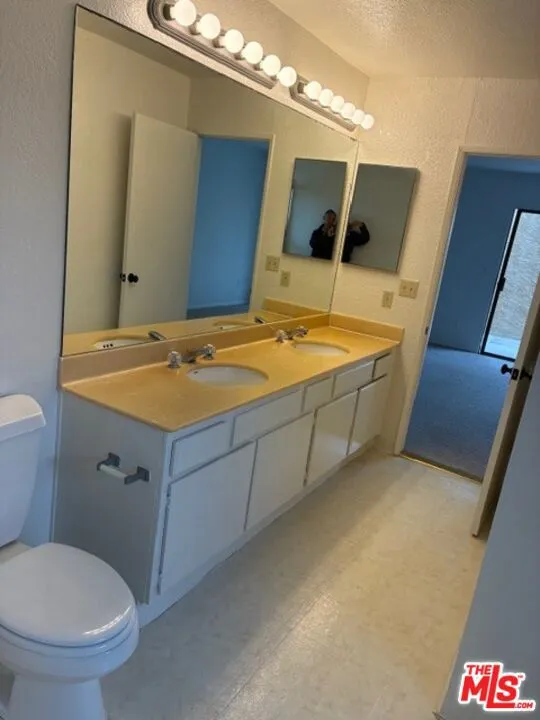 1041 2nd Street #5 Santa Monica, CA 90403