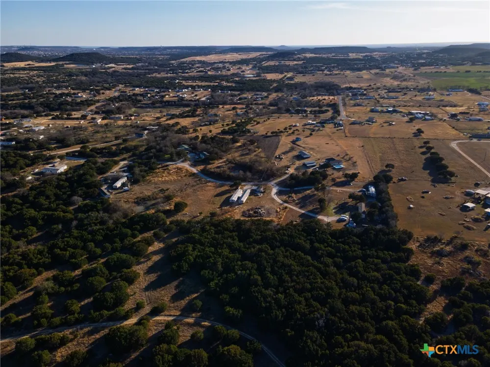 1252 Twin Mountain Road Copperas Cove, TX 76522