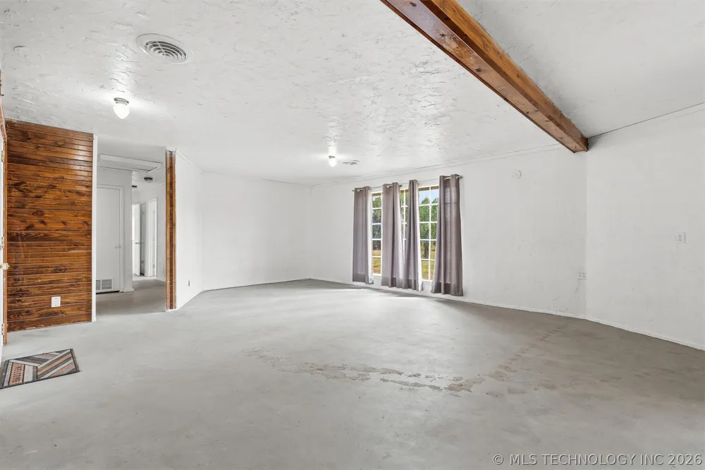 33247 Brushy Mound Lane Marietta, OK 73463