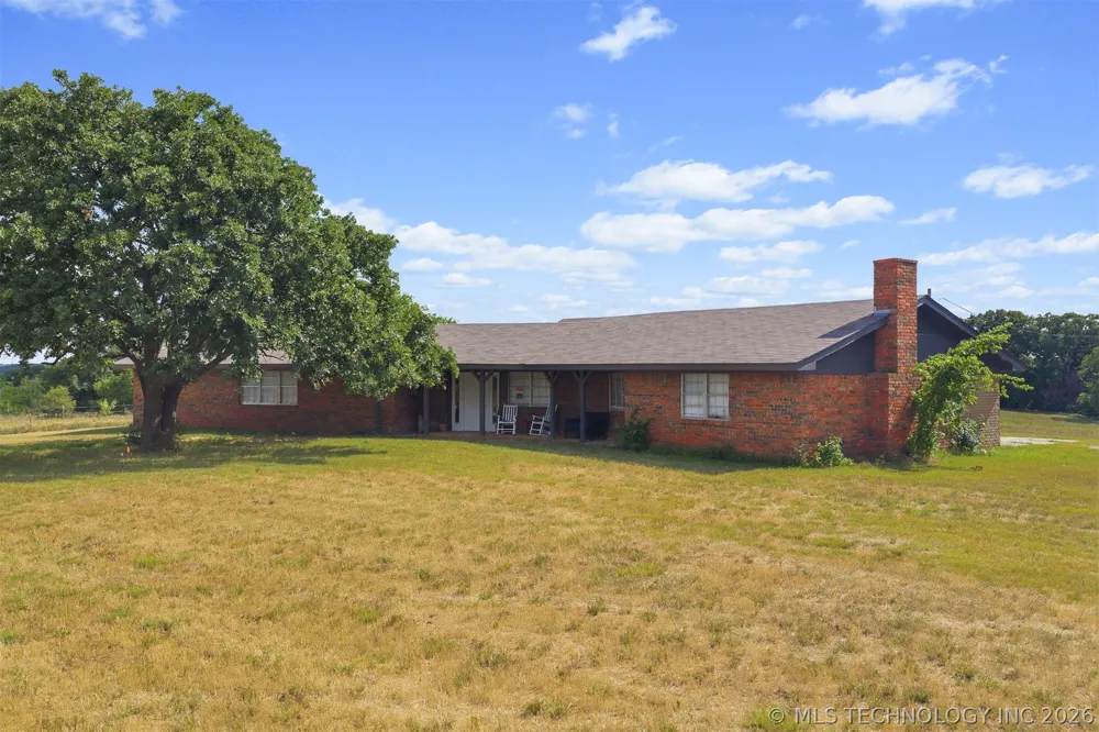 33247 Brushy Mound Lane Marietta, OK 73463