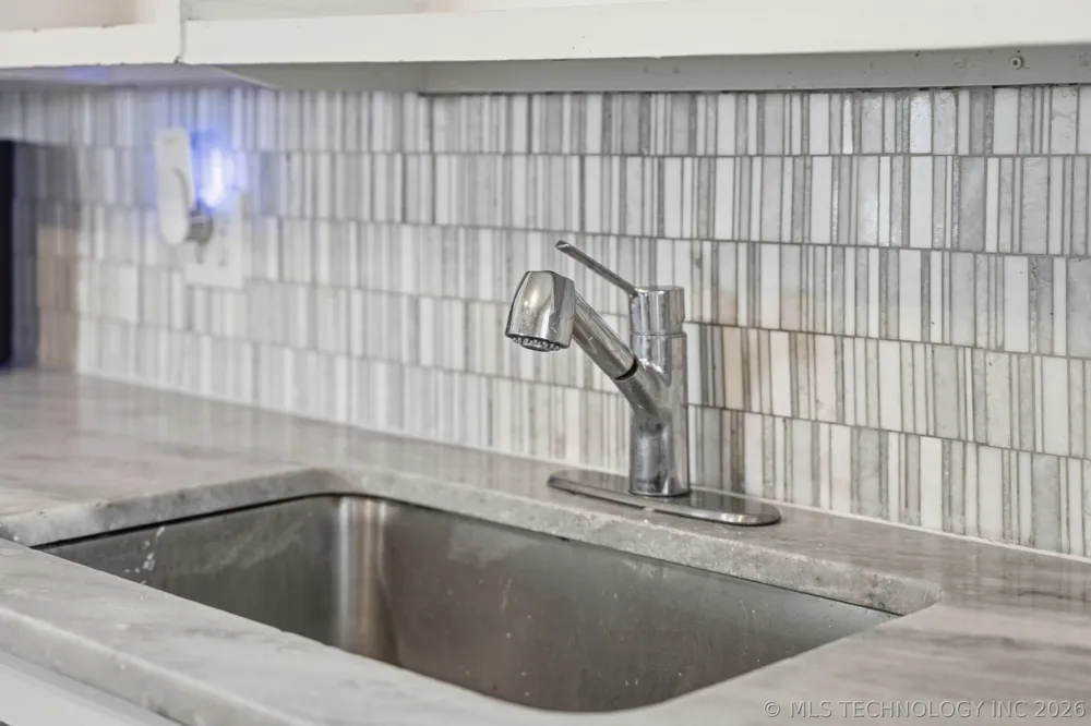 213 E 12th Place Claremore, OK 74017