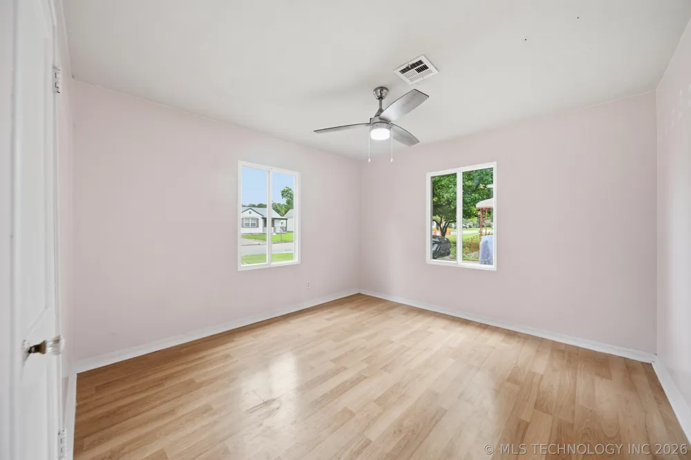 213 E 12th Place Claremore, OK 74017