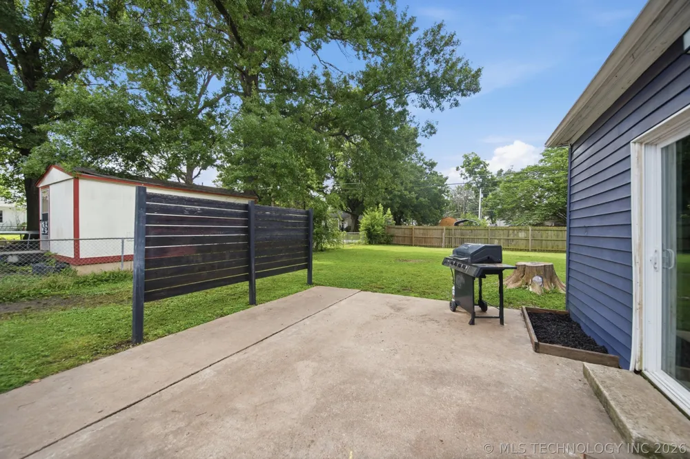 213 E 12th Place Claremore, OK 74017