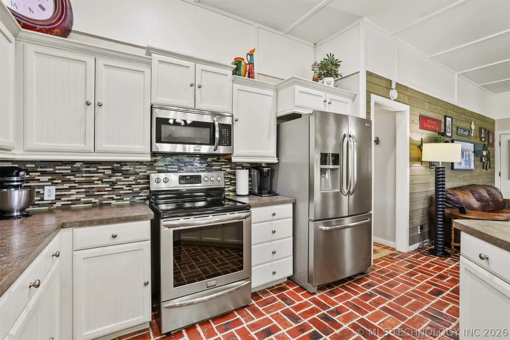 7252 Sunset Circle Kingston, OK 73439