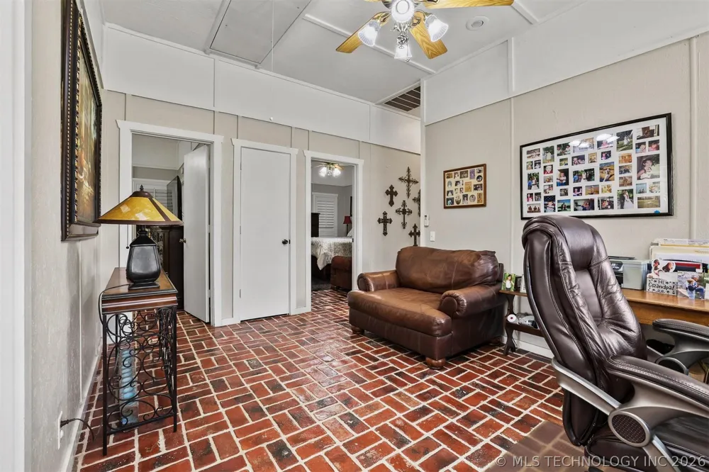 7252 Sunset Circle Kingston, OK 73439