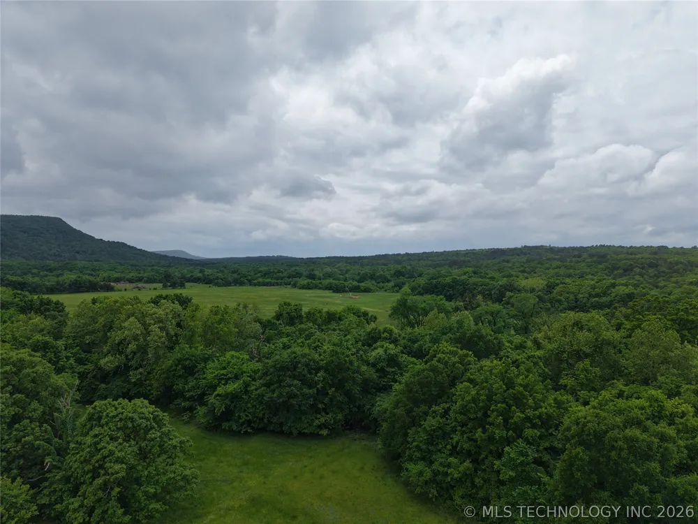 Wildhorse Road Shady Point, OK 74956