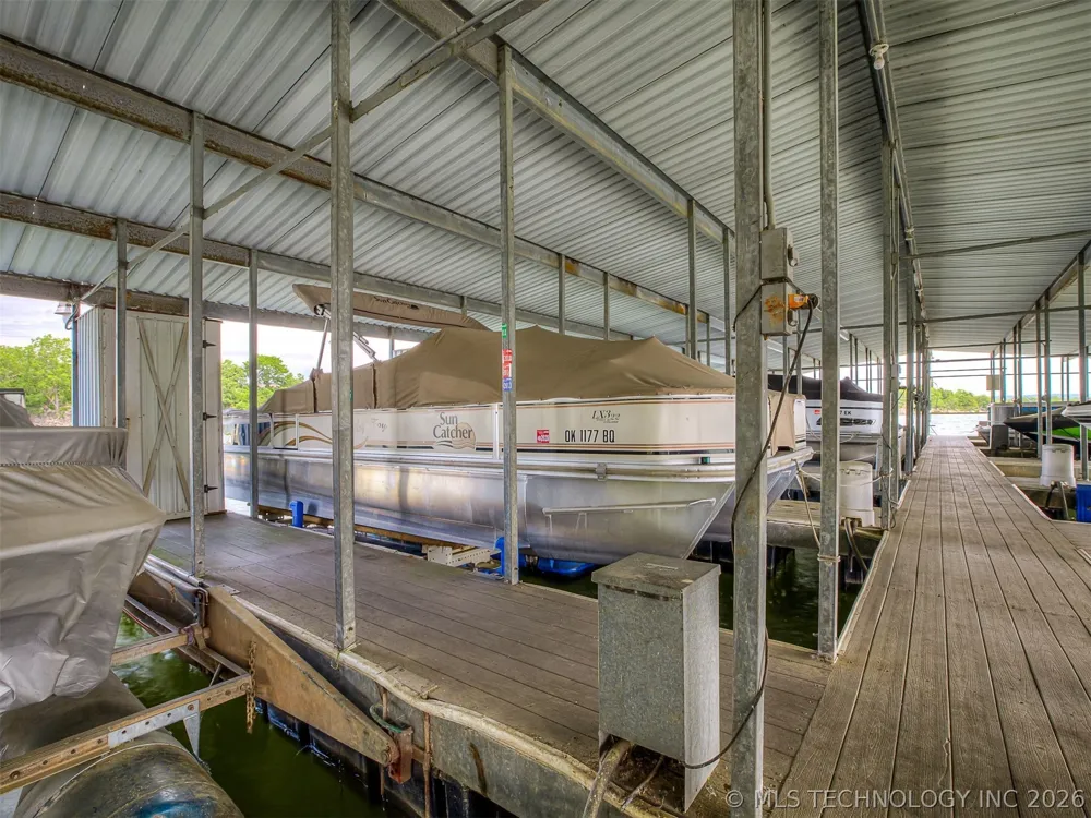36 Meadowlark Eufaula, OK 74432