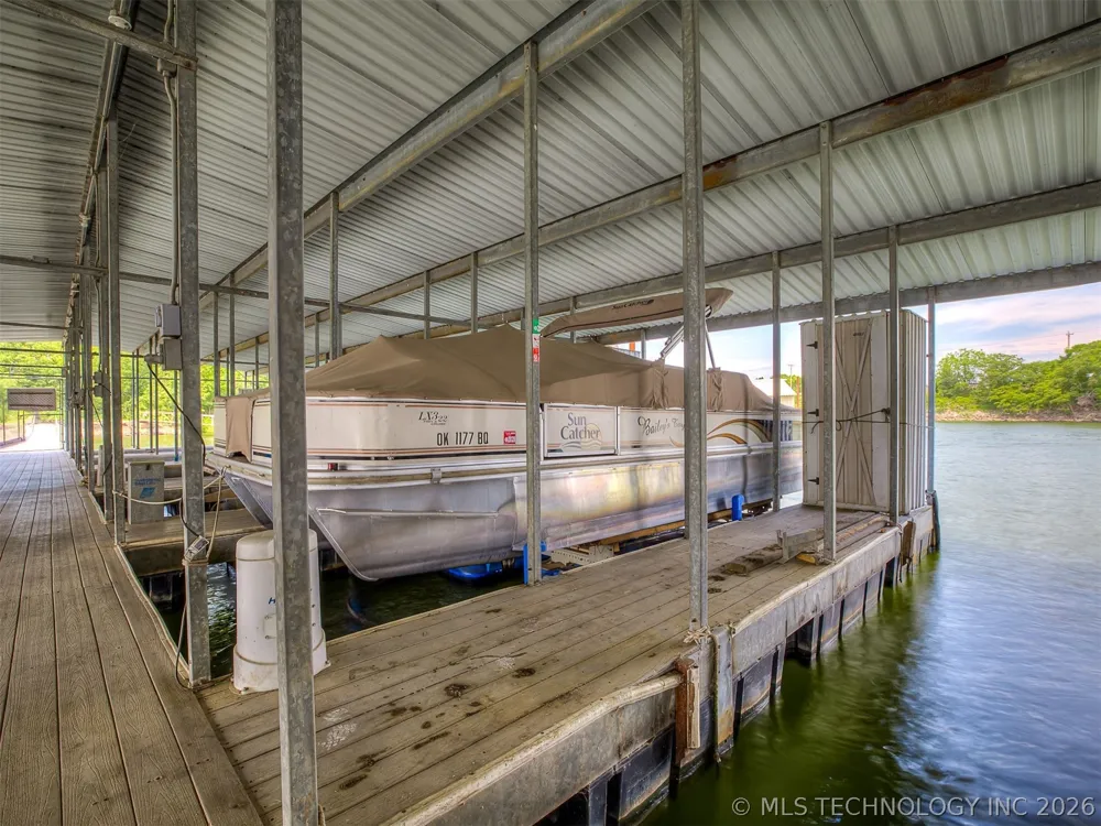 36 Meadowlark Eufaula, OK 74432