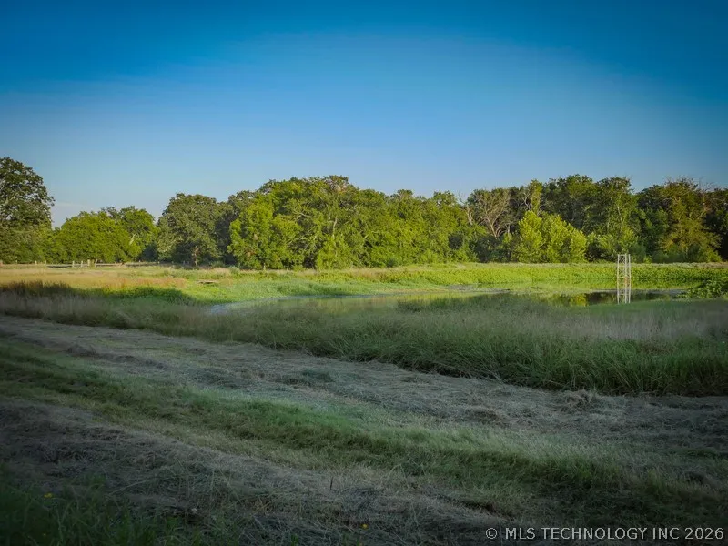 385011 E 1150 ROAD Weleetka, OK 74880