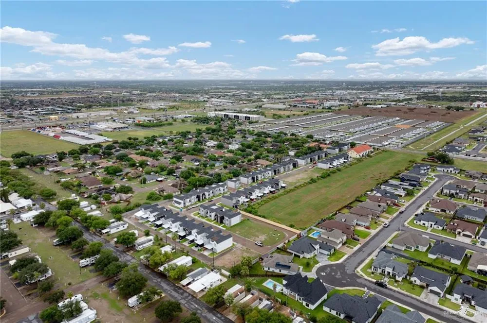 714 W Seminole Avenue Pharr, TX 78577