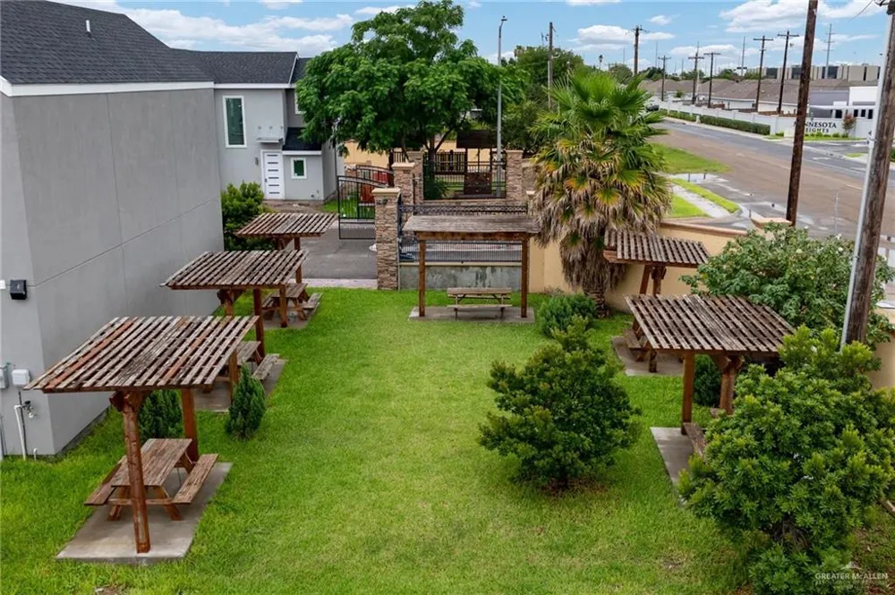 714 W Seminole Avenue Pharr, TX 78577