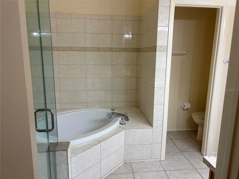 924 RIDGE HAVEN DRIVE Brandon, FL 33511