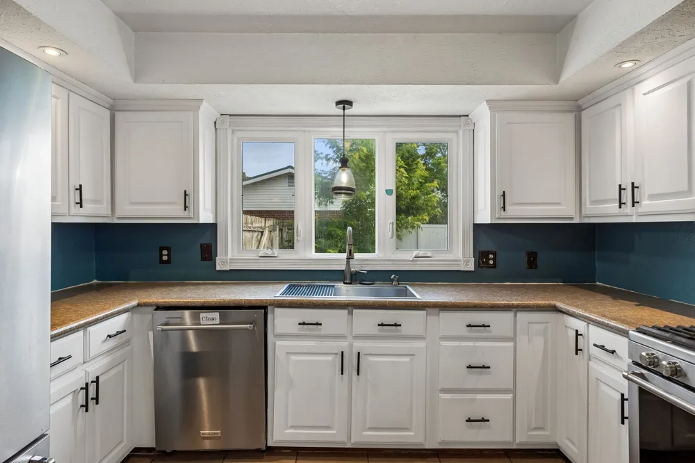 312 Hinson St Hohenwald, TN 38462