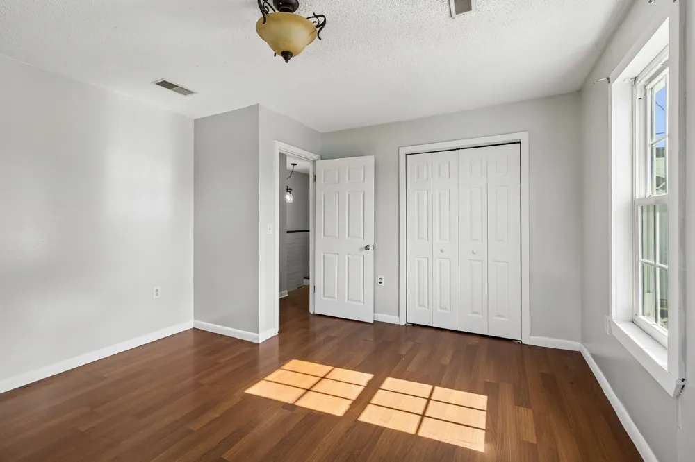 312 Hinson St Hohenwald, TN 38462