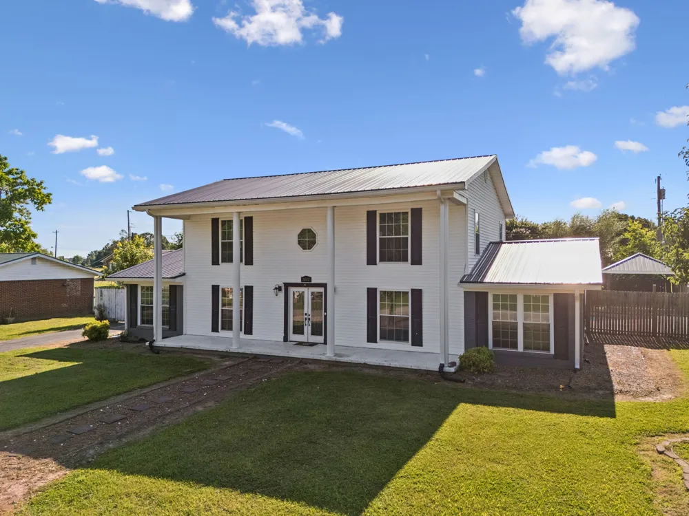 312 Hinson St Hohenwald, TN 38462