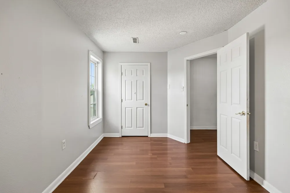 312 Hinson St Hohenwald, TN 38462