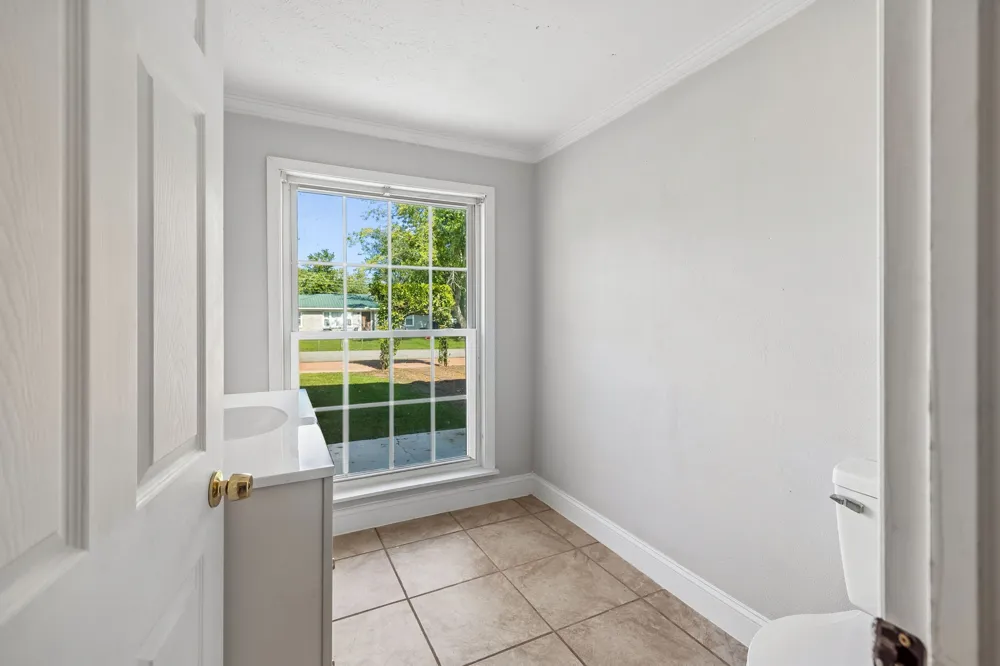 312 Hinson St Hohenwald, TN 38462