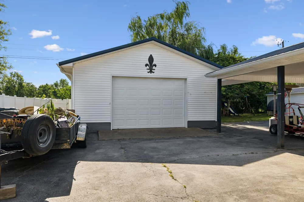 312 Hinson St Hohenwald, TN 38462