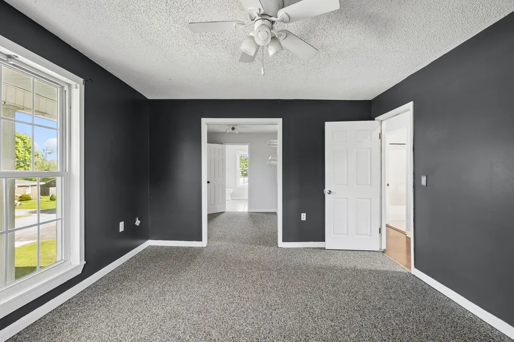 312 Hinson St Hohenwald, TN 38462