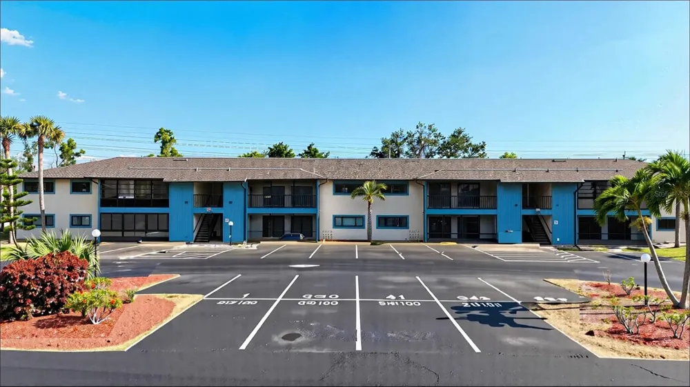 17426 BIRCHWOOD LANE #1 Fort Myers, FL 33908