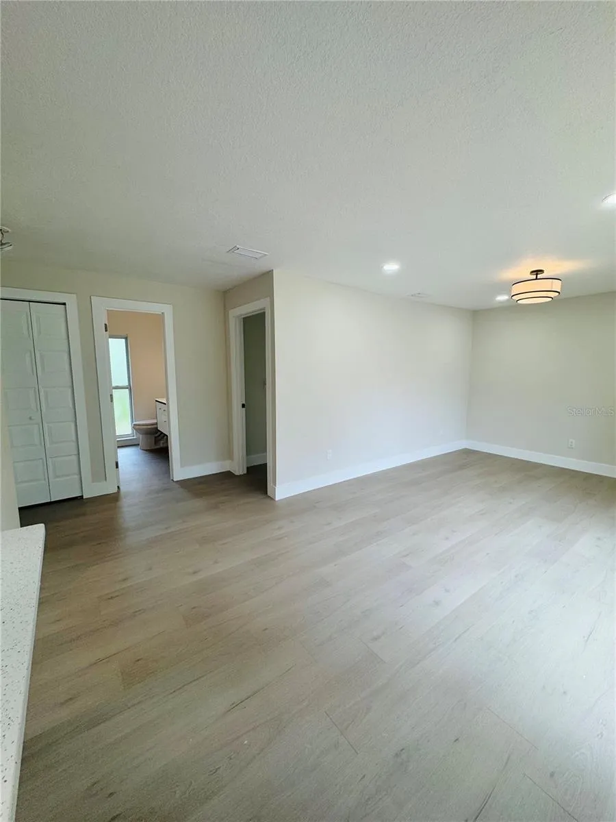 4405 COCONUT COVE PLACE Valrico, FL 33596